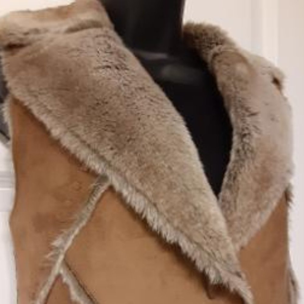 Faded Glory Buckskin Brown Faux Suede and Fur Vest